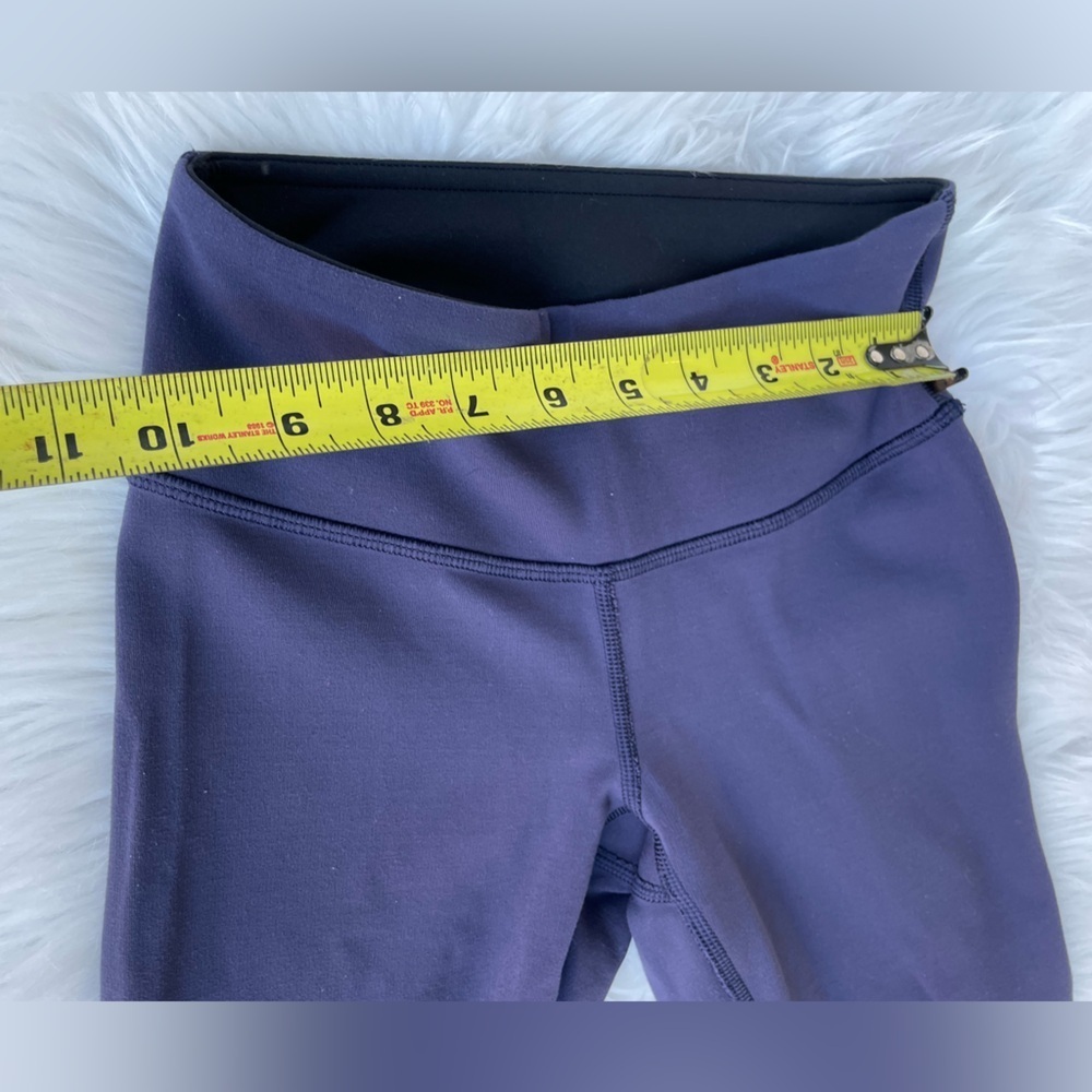 Lululemon Leggings - size 2 - Navy Blue - Picture 5 of 6